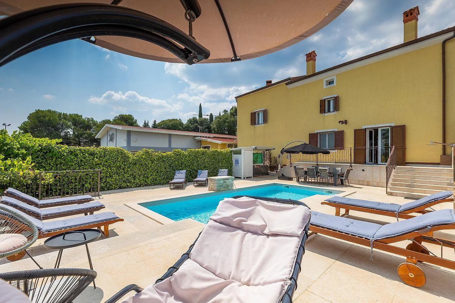 Schoene Villa Bei Rovinj Mit Privatem Pool Rovinjsko Selo