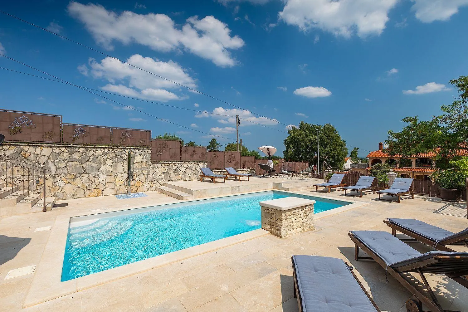 Holiday home Schoene Villa Bei Rovinj Mit Privatem Pool Rovinjsko Selo Croatia